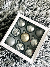 Load image into Gallery viewer, Boxed Set of Designer Xmas Baubles
