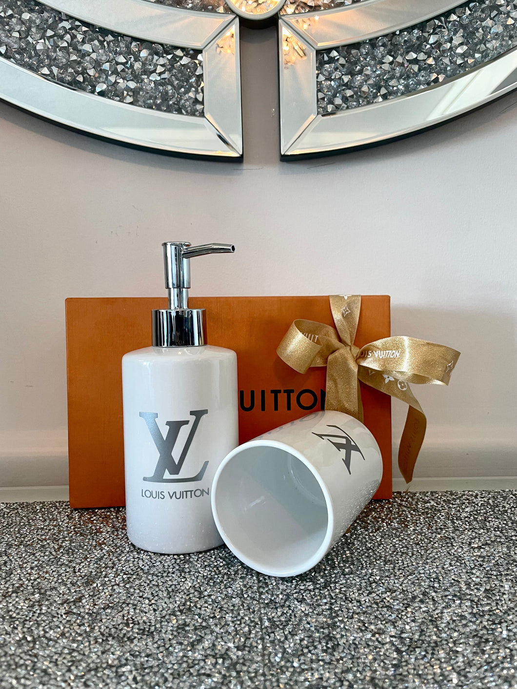 Ceramic LV Bathroom Sets